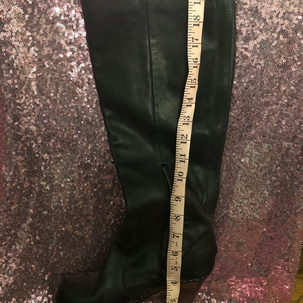 Spector leather knee-high wood heel boot - Picture 3 of 5